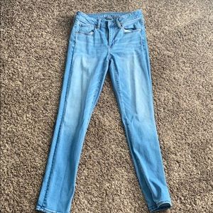 AE Women’s skinny jeans